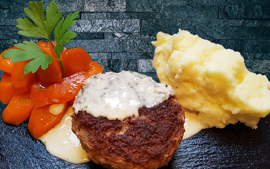 NEUES REZEPT – Omas Frikadelle mit Karotten, selbstgemachten ...
